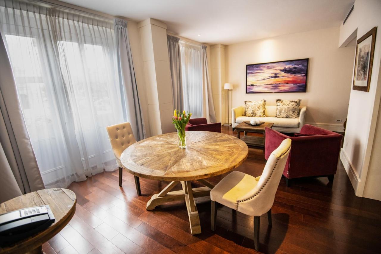 巴拿马中央酒店 巴拿马城 外观 照片 A suite at the hotel