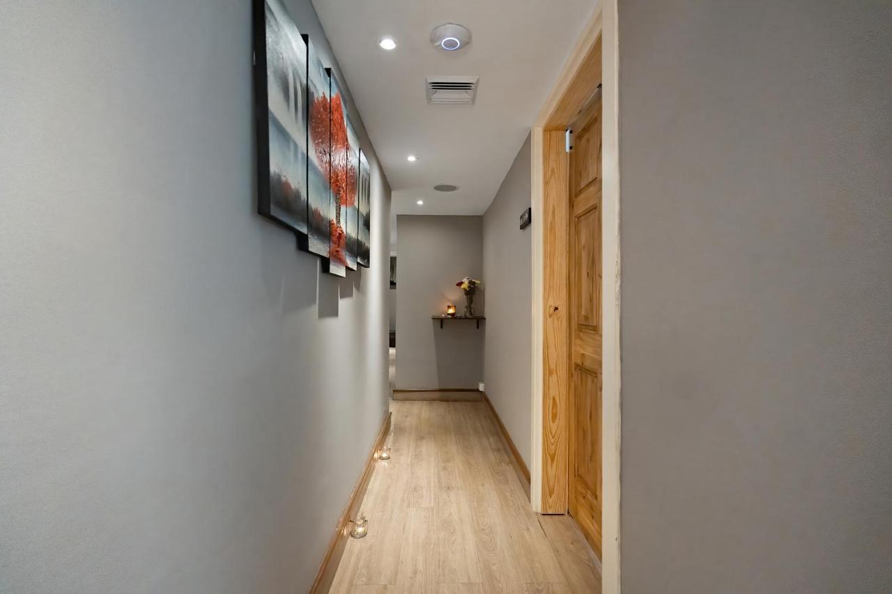 巴拿马中央酒店 巴拿马城 外观 照片 A corridor in a house