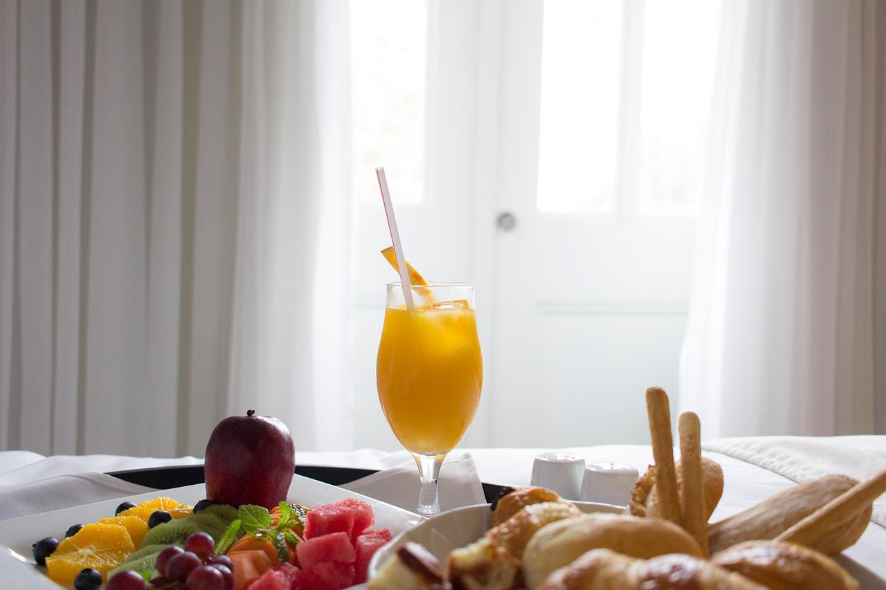 巴拿马中央酒店 巴拿马城 外观 照片 A glass of orange juice
